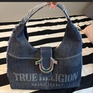 🍁🍂Like New TRUE RELIGION DENIM BAG